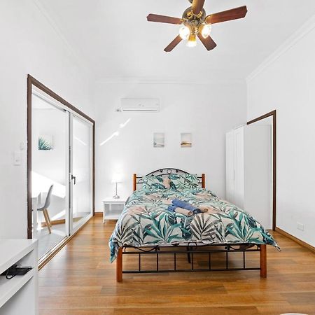 Spacious 1 Bedroom Guest House With Free Parking Sídney Exterior foto
